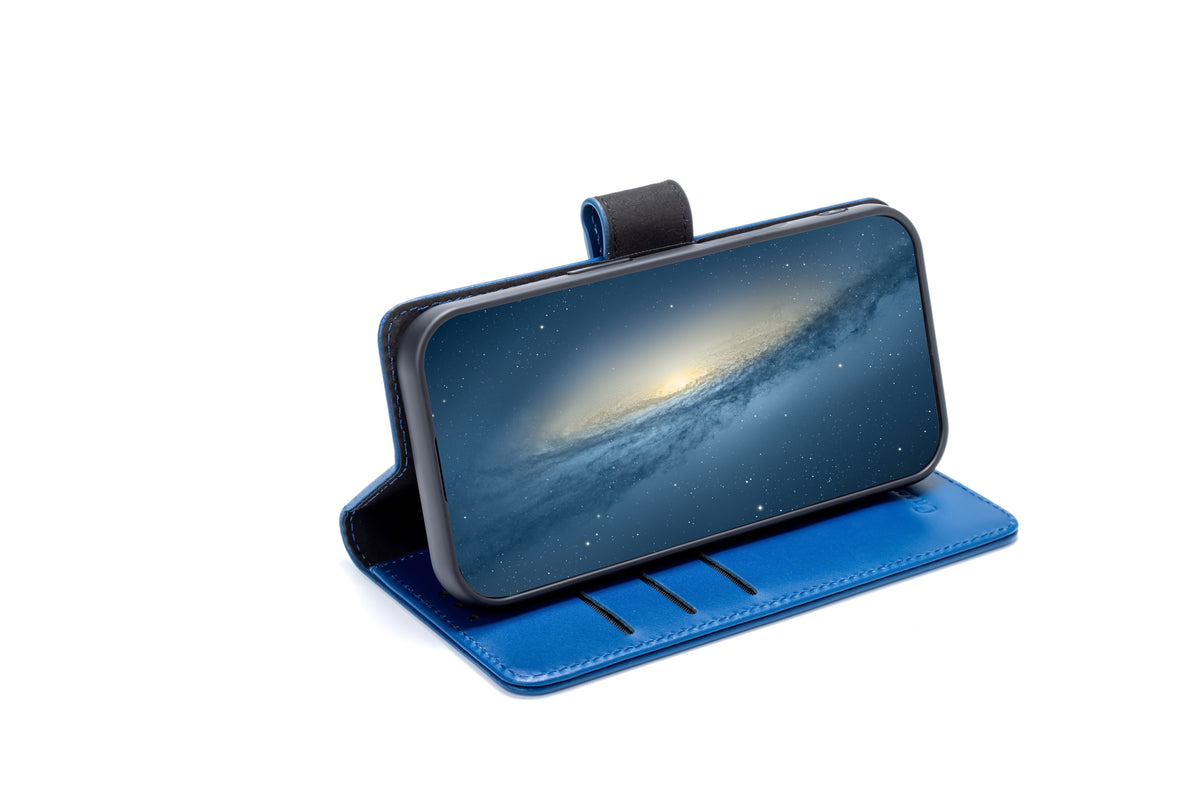 Apple iPhone 17 Hülle - Navy Blue - Echtleder MagSafe Klapphülle mit Kartenfach