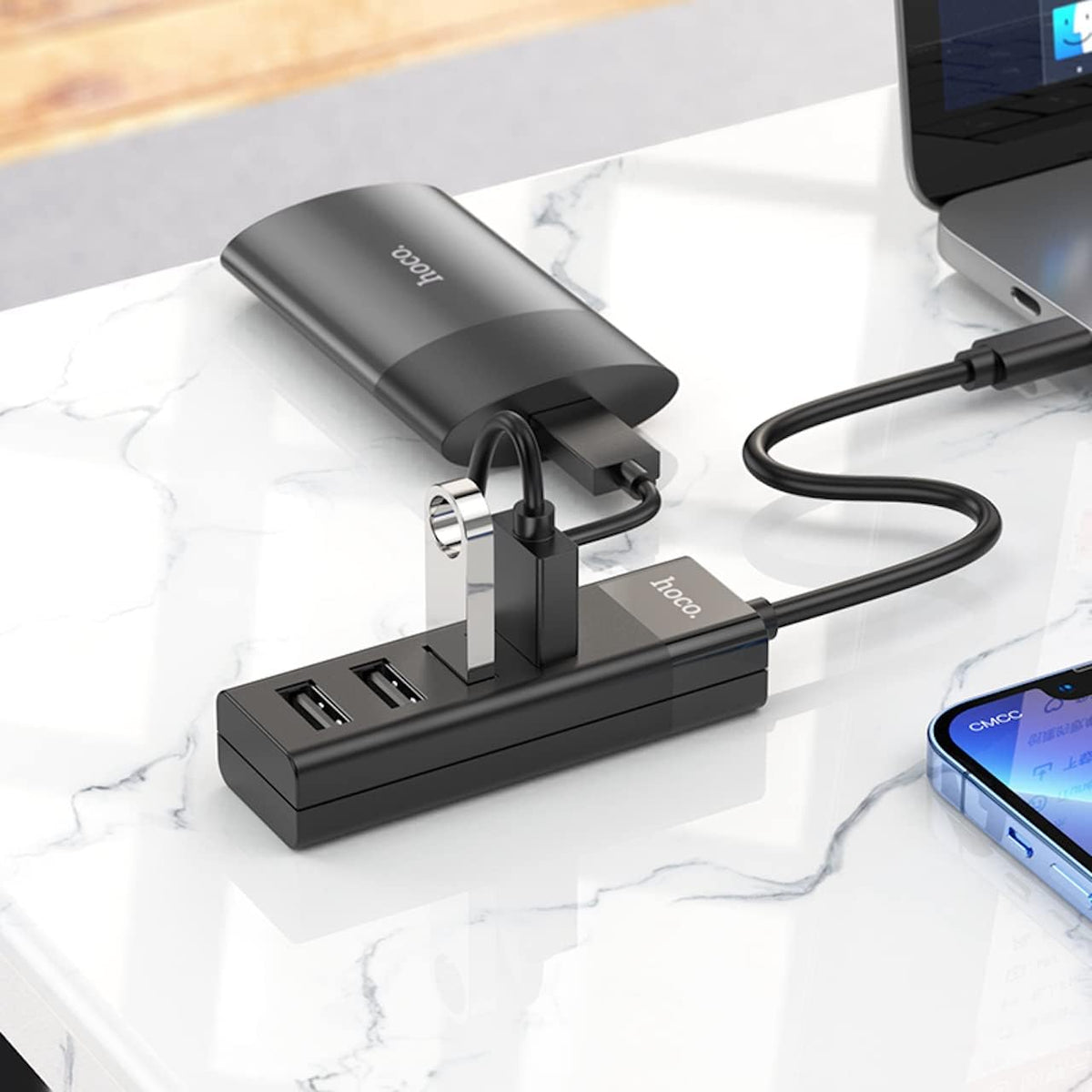 Hoco 4 in 1 Poort USB Hub - Type C naar 1X USB-A 3.0 en 3X USB-A 2.0