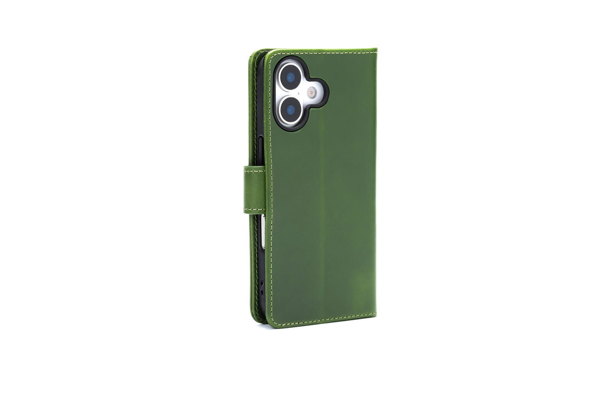 Apple iPhone 17 Hülle - Olive Green - Echtleder-Klapphülle mit Kartenfach