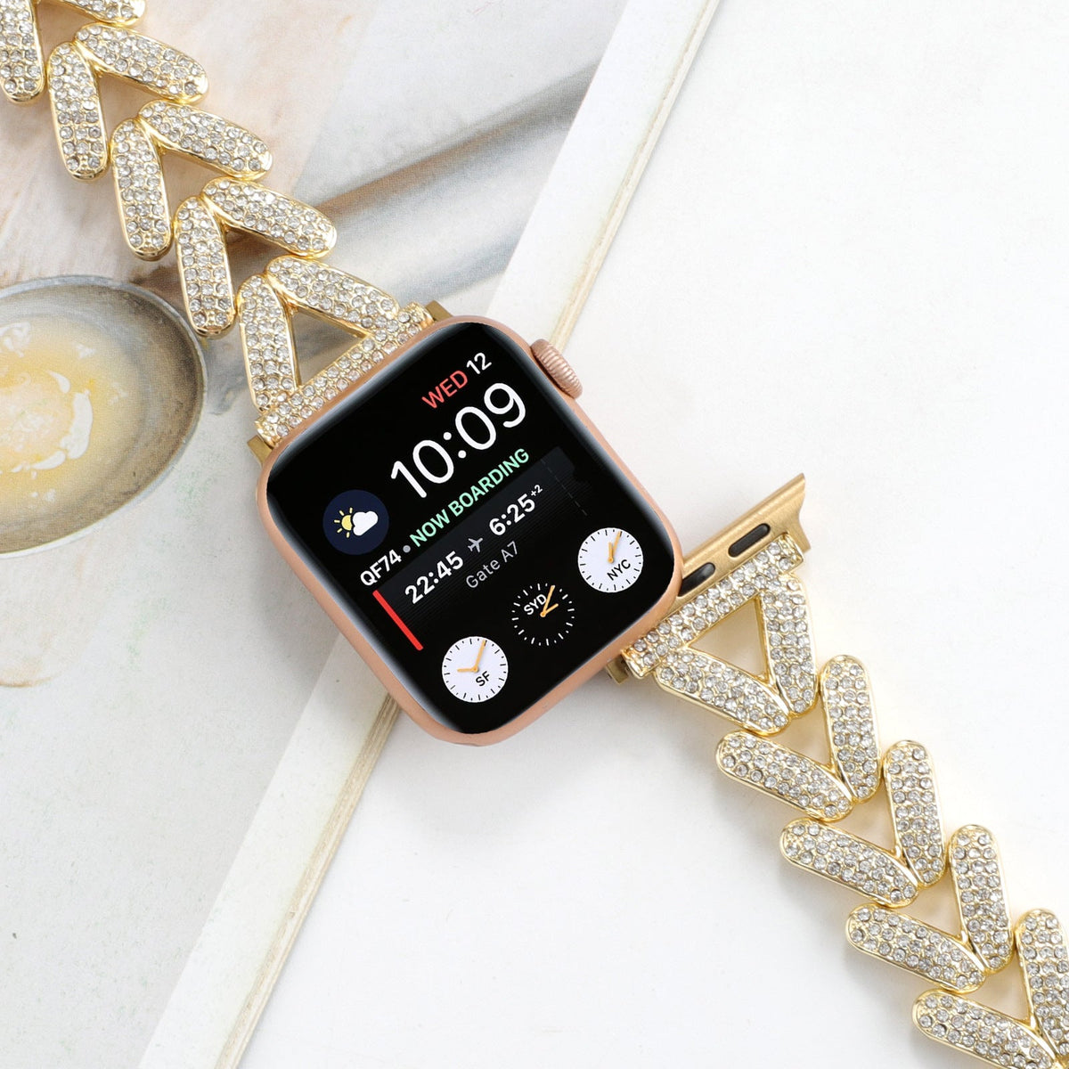 Apple Watch Bandje 44/45/46/49 mm - Metaal Schakelbandje met Kristallen - Goud