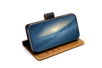 Apple iPhone Air Hoesje - Sienna Brown - Echt Leren MagSafe Bookcase