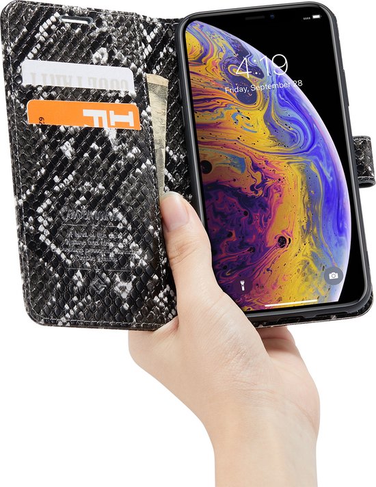 Apple iPhone X/10 Case - Black - Snake Print Flip Case