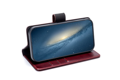 Apple iPhone 17 Hülle - Burgundy Red - Echtleder MagSafe Klapphülle mit Kartenfach