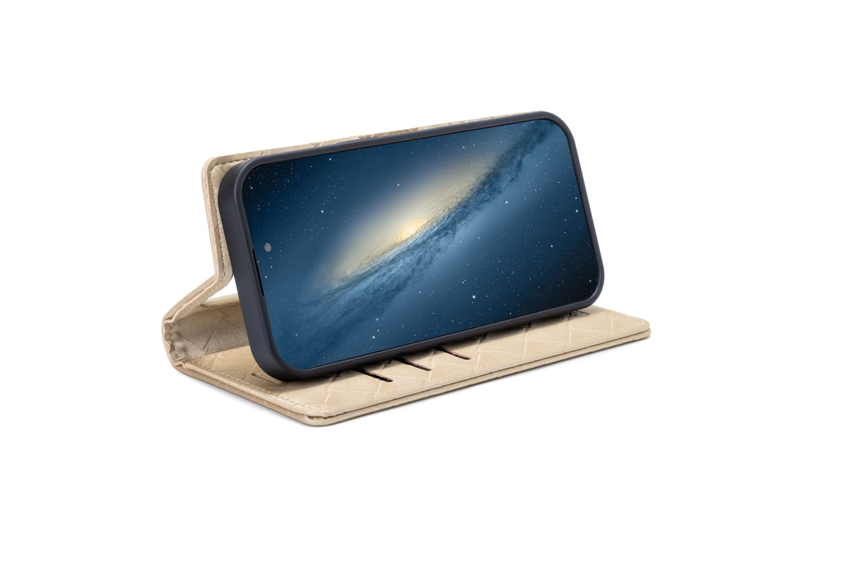 Apple iPhone 17 Pro Case - Starlight - 2-in-1 Wallet Case