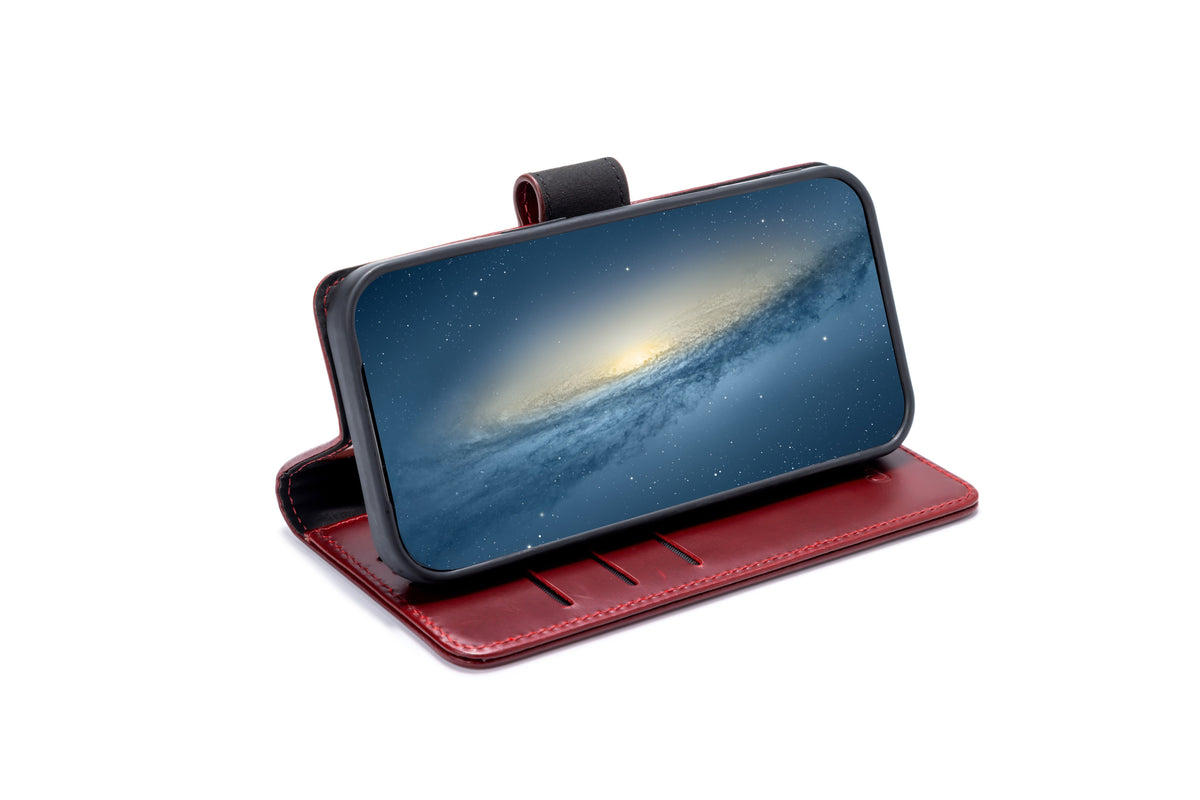 iPhone 17 Pro Hoesje - Burgundy Red - Echt Leren Bookcase
