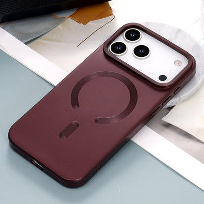 iPhone 17 Pro Hoesje - Bordeaux - Matte Siliconen MagSafe Back Cover