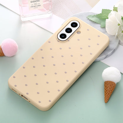 Samsung Galaxy A55 Hoesje - Geel - Hartjes Back Cover