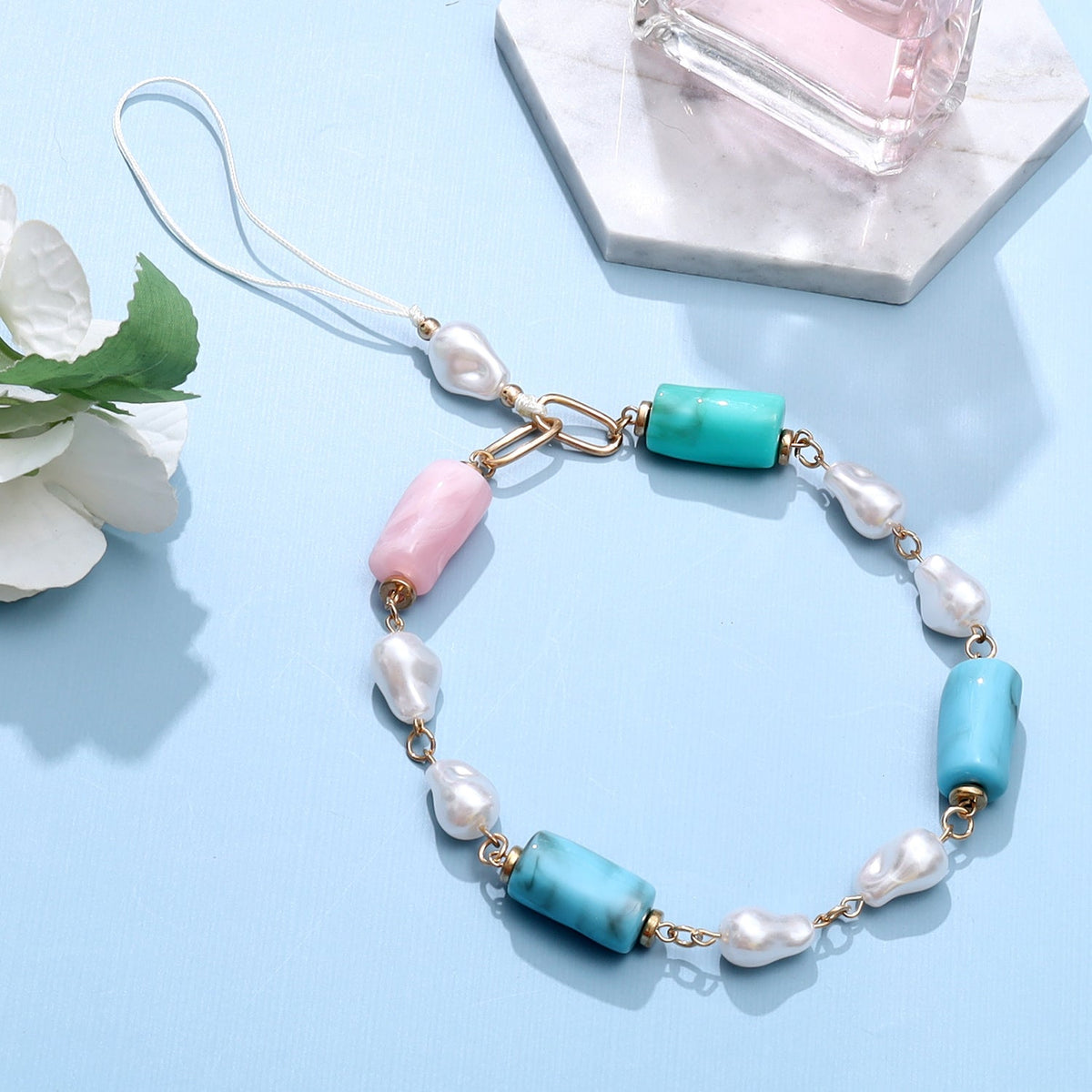 Casemania Universele Telefoonketting - Pastel Kleuren - Wristlet Charm Strap - Acryl Polsband met Parels en Marmer Kralen - Stevige Mobiele Armband