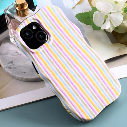 Apple iPhone 12 Hoesje - Regenboog - Wave Edge Back Cover