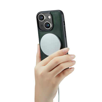 Apple iPhone 15 Plus Hülle - Emerald Green - Echtleder-2-in-1-MagSafe-Klapphülle mit Kartenfach