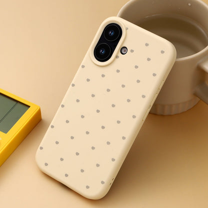 iPhone 16 Hoesje - Geel - Hartjes Back Cover