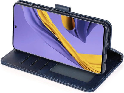 Apple iPhone 12 Hoesje - Blauw - Luxe Bookcase