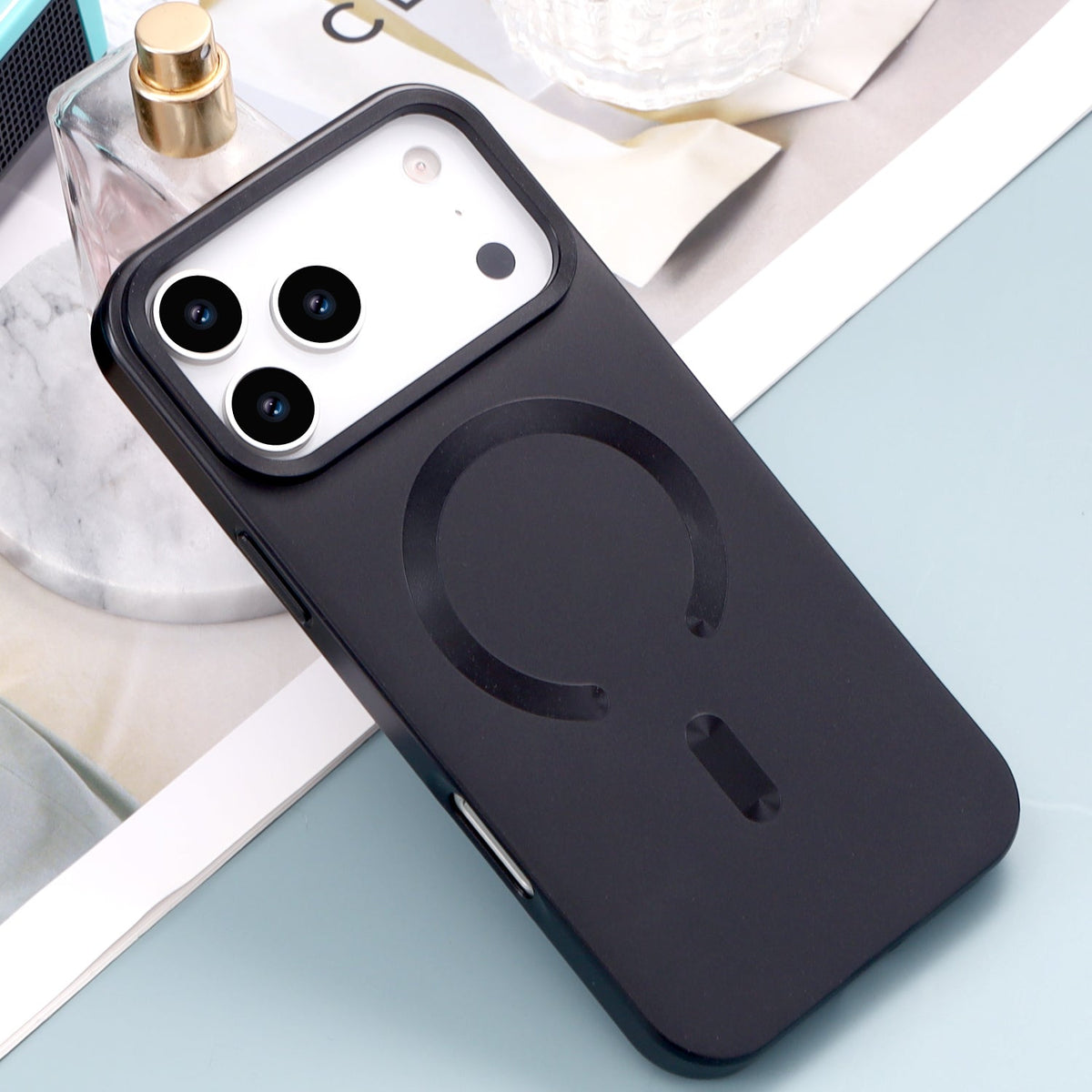 Apple iPhone 18 Pro Max Hoesje - Zwart - Matte Siliconen MagSafe Back Cover