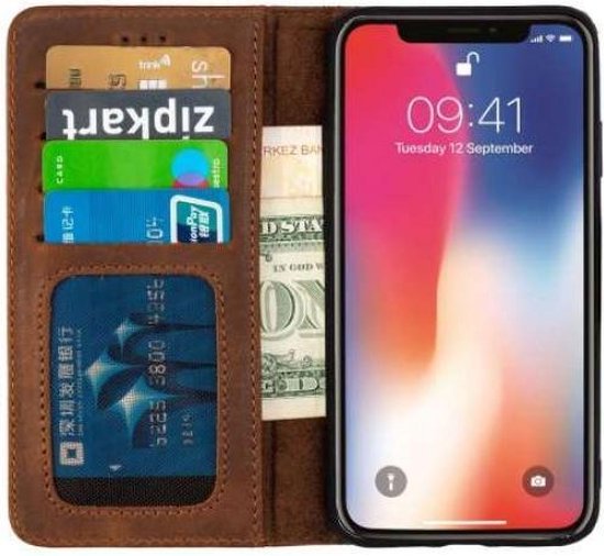 Apple iPhone 11 Pro Max Hülle - Braun - Echtleder-Klapphülle mit Kartenfach