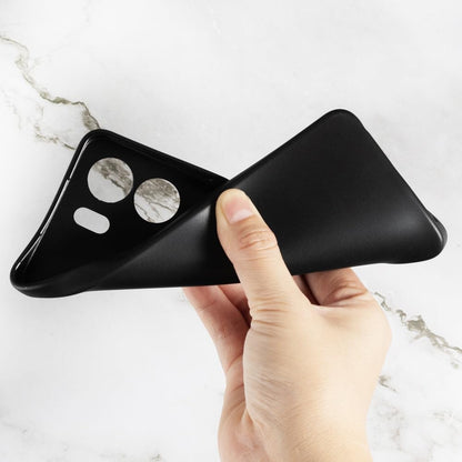 Oppo A6X 5G Hoesje - Zwart - Siliconen Back Cover