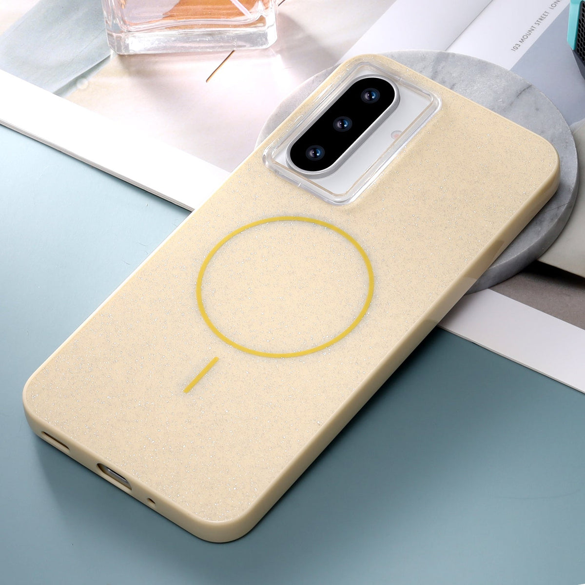 Samsung Galaxy A17 Hoesje - Goud - Glitter MagSafe Back Cover