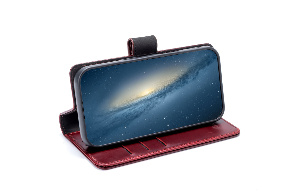 Apple iPhone 18 Pro Max Hoesje - Burgundy Red - Echt Leren 2 in 1 MagSafe Bookcase