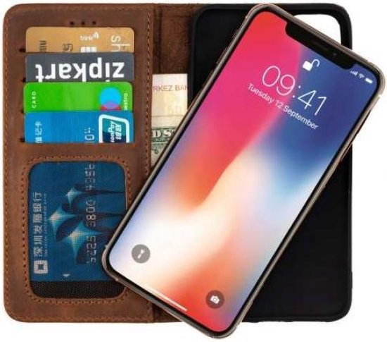 Apple iPhone 11 Pro Max Hülle - Braun - Echtleder-Klapphülle mit Kartenfach