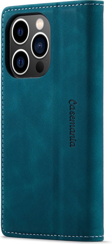 iPhone 14 Pro Case - Emerald Green - Thin Wallet Case