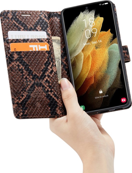 Samsung Galaxy S21 FE Hoesje - Bruin - Luxe Slangen Bookcase