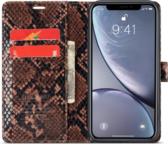 Apple iPhone XR Hoesje - Bruin - Slangen Bookcase