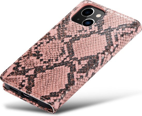 Apple iPhone 13 Hoesje - Roze - Slangen Bookcase