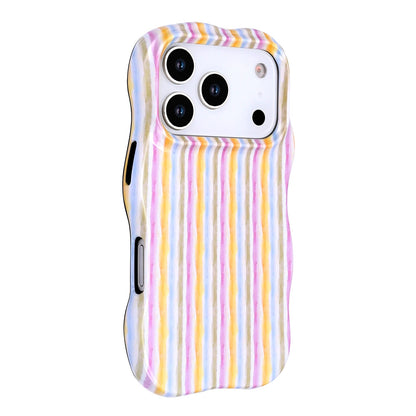 Apple iPhone 17 Pro Max Hoesje - Regenboog - Wave Edge Back Cover