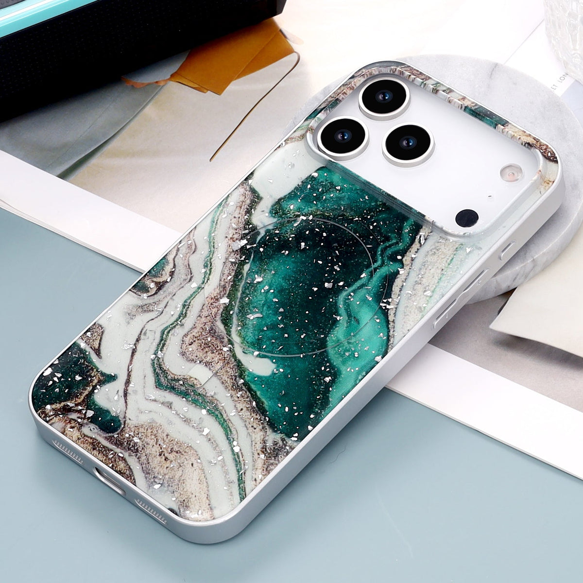 Apple iPhone 18 Pro Max Hoesje - Groen - Marmer Glitter MagSafe Back Cover