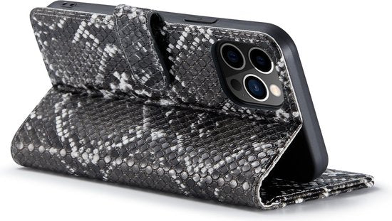 Apple iPhone 13 Pro Max Hoesje - Zwart - Slangen Bookcase