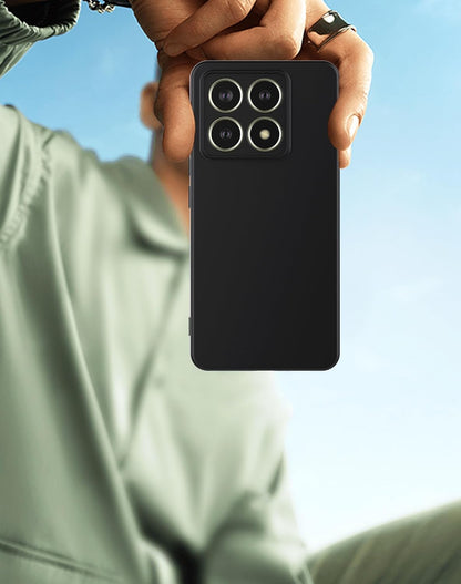 Xiaomi 17T Pro Hoesje - Zwart - Siliconen Back Cover