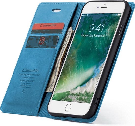 Apple iPhone SE (2020) Hülle - Sky Blue - Schlanke Klapphülle mit Kartenfach
