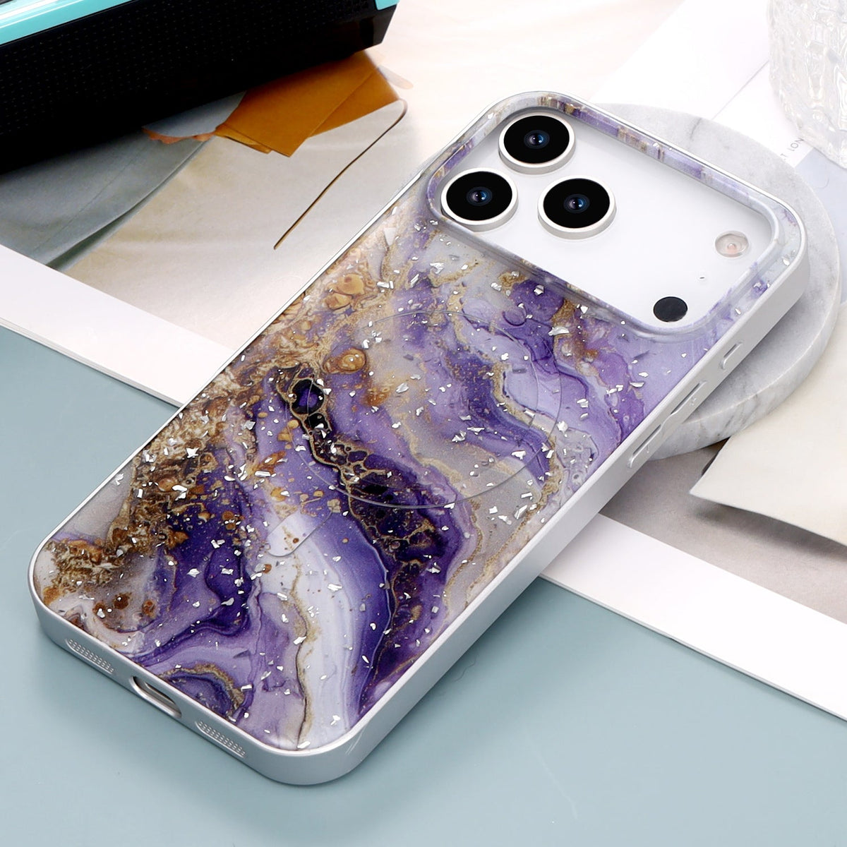 Apple iPhone 17 Pro Max Hoesje - Paars - Marmer Glitter MagSafe Back Cover