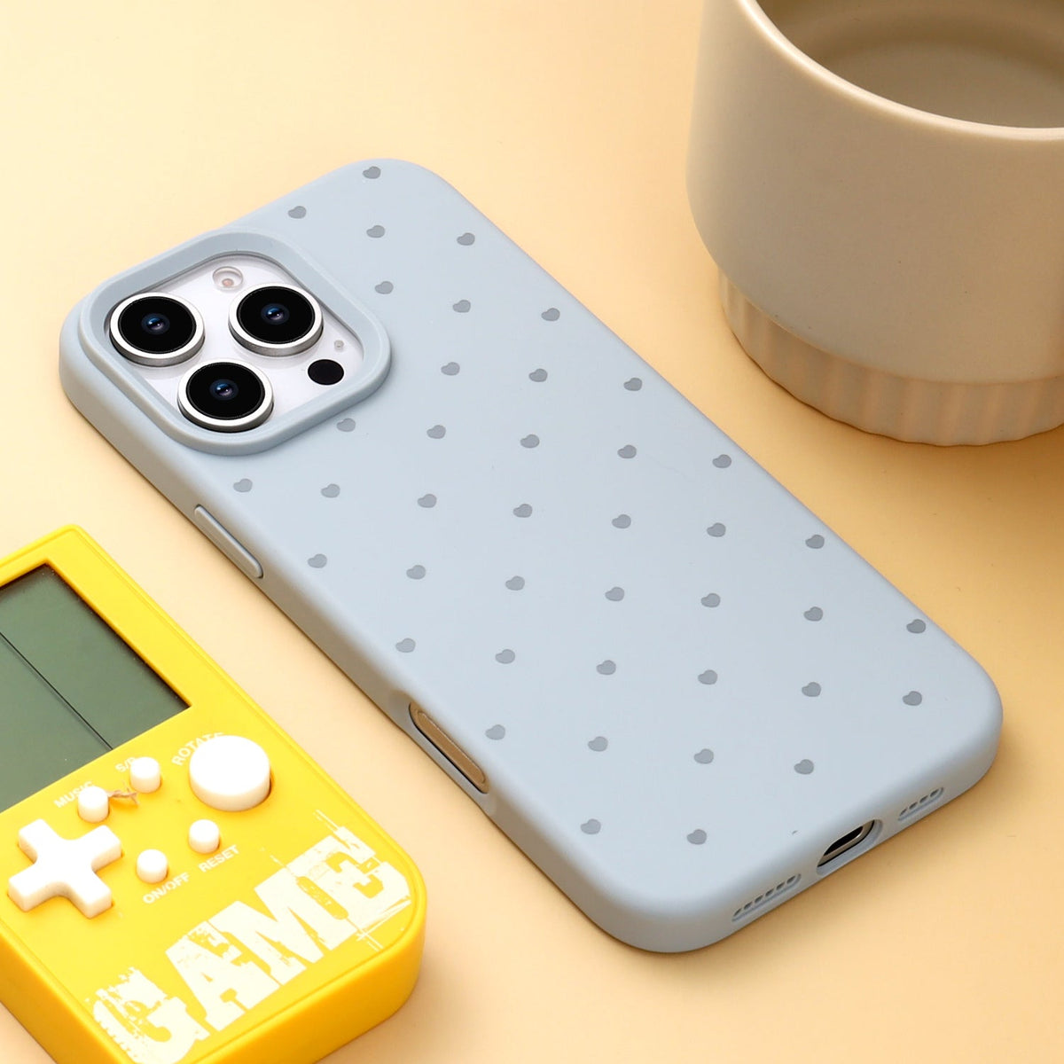 Apple iPhone 16 Pro Max Hoesje - Blauw - Hartjes Back Cover