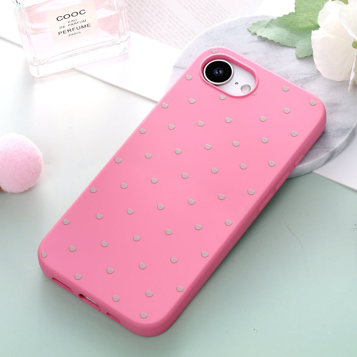 Apple iPhone 17e Hülle - Neonrosa - Herzchen-Backcover