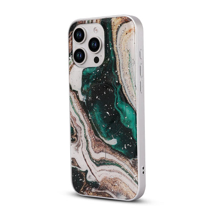 Apple iPhone 16 Pro Hoesje - Groen - Marmer MagSafe Back Cover