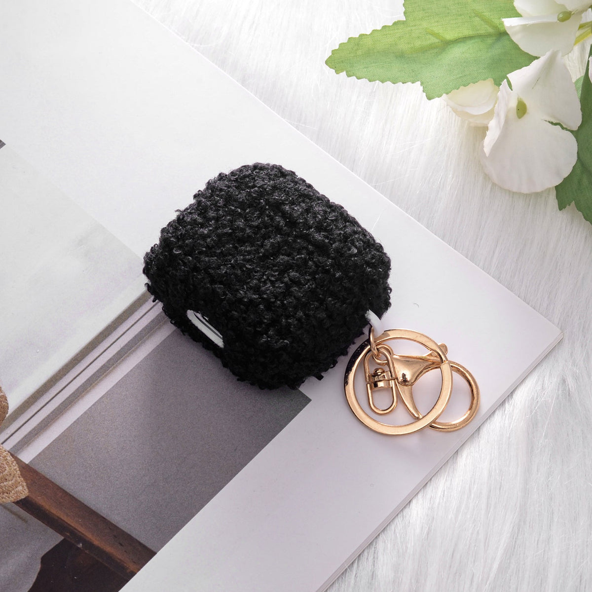 Apple AirPods 4 Hoesje - Teddy Furr - Zwart