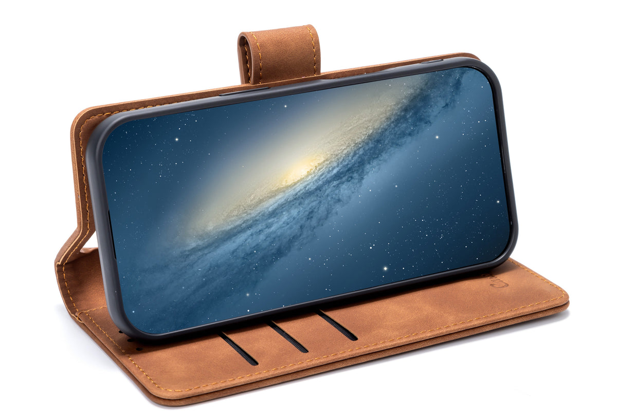 Apple iPhone 18 Pro Max Hülle - Sienna Brown - 2-in-1 MagSafe Bookcase