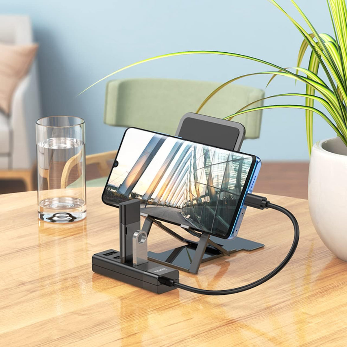 Hoco 4 in 1 Poort USB Hub - Type C naar 1X USB-A 3.0 en 3X USB-A 2.0