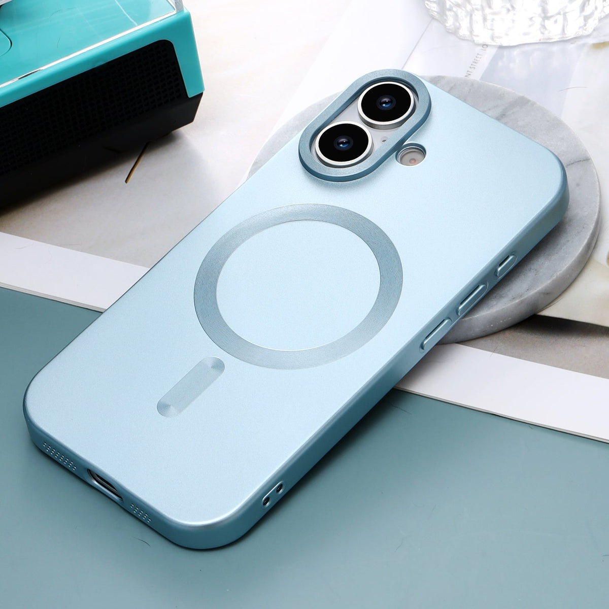 iPhone 17 Hoesje - Licht Blauw - Matte Siliconen MagSafe Back Cover