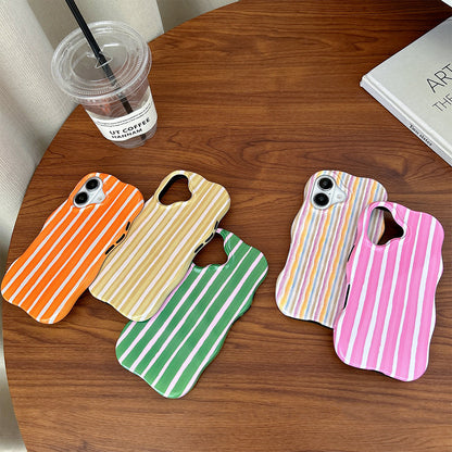 Apple iPhone 16 Hoesje - Geel - Wave Edge Back Cover
